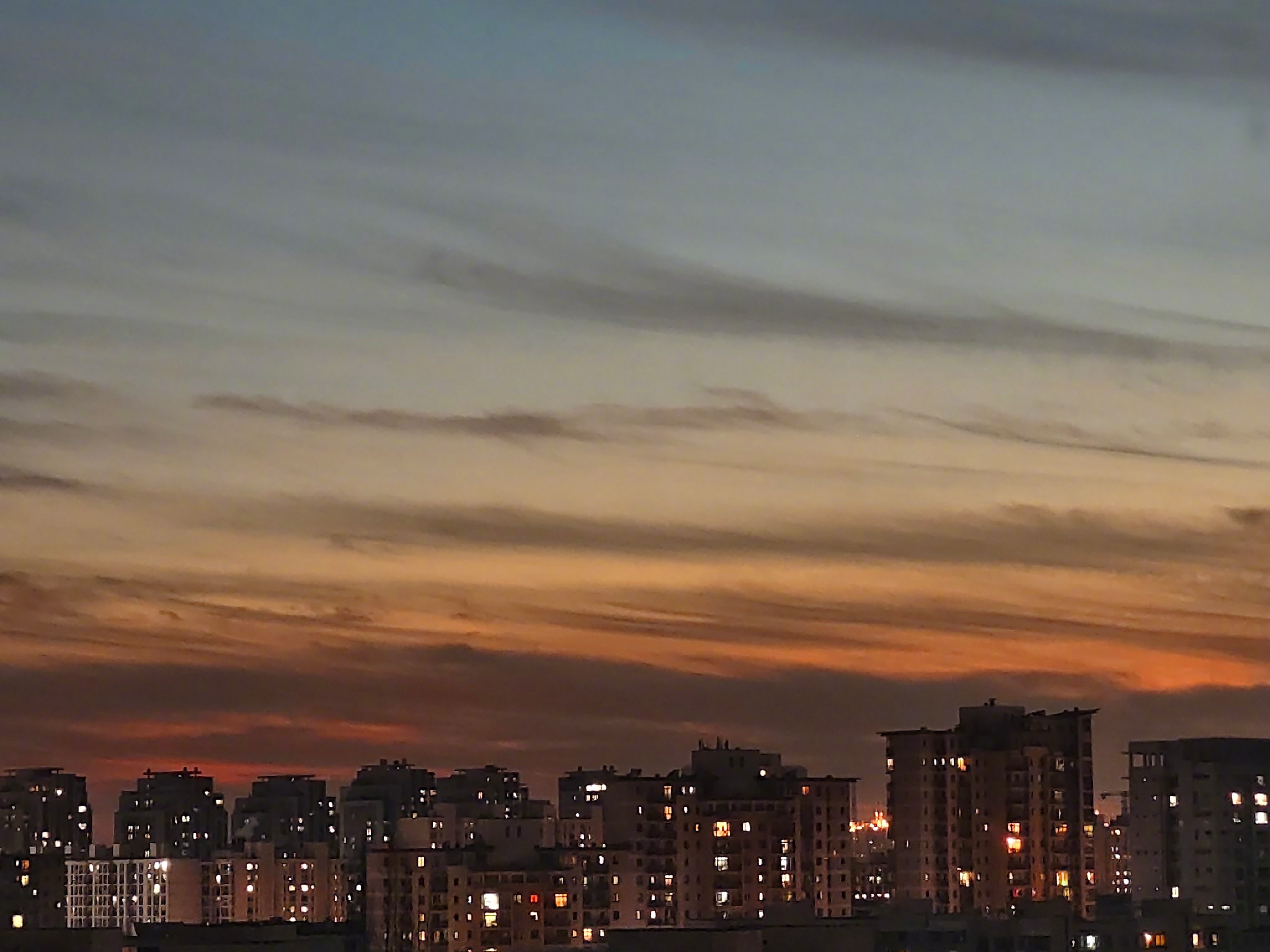 棋圣是我们这代人的标杆之一，鼓励了许多人为国争光！老聂走好，一看到围棋，就会想到