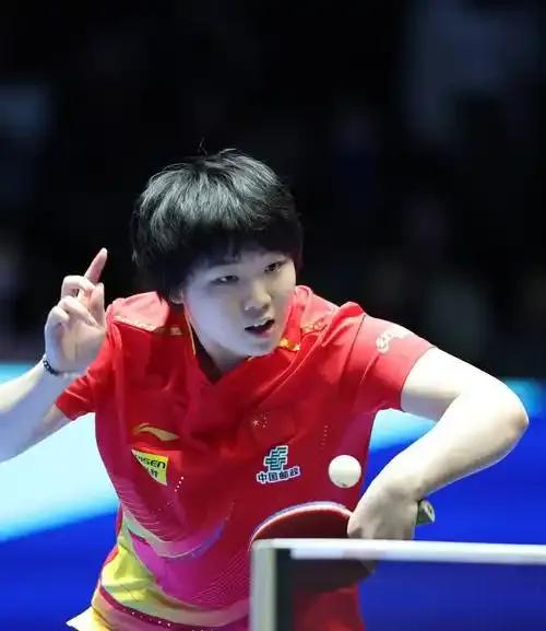 陈熠晋级国乒新五朵金花!陈熠出生于2024年，在2025年WTT美国大满贯女单比