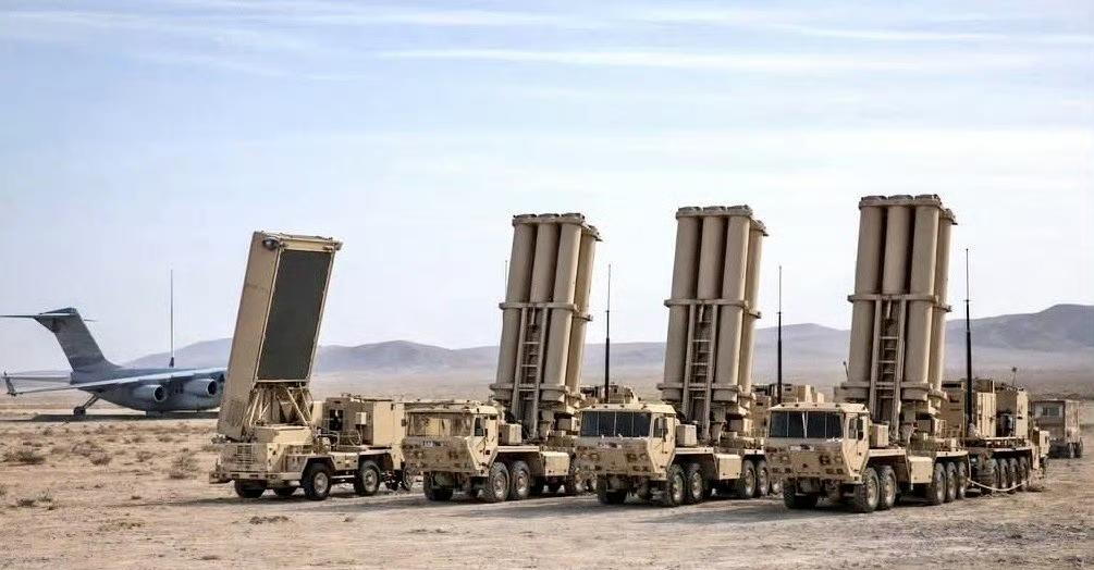 昨夜今晨，波斯对海湾沿岸的美军基地发动了导弹攻击，如果从上个月底开始算，这已经是