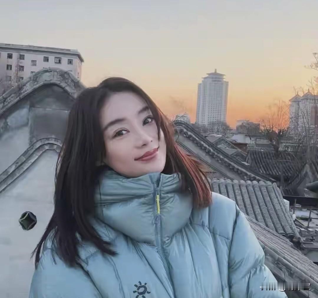 感觉于正押了这么多年女主
应该就只输过袁姗姗一个
刷到袁姗姗近况
长时间不见都快