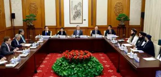 巴基斯坦以为中国不敢翻脸，他们知道中国需要巴基斯坦，更需要利益，那就是瓜达尔港和