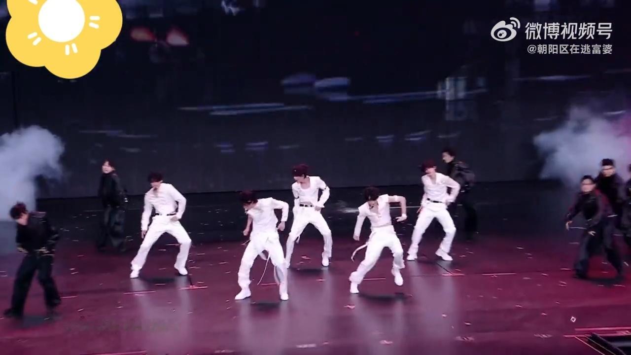 TOP登陆少年男团热血番登陆少年这首Still Alive氛围感炸裂，强劲鼓点极