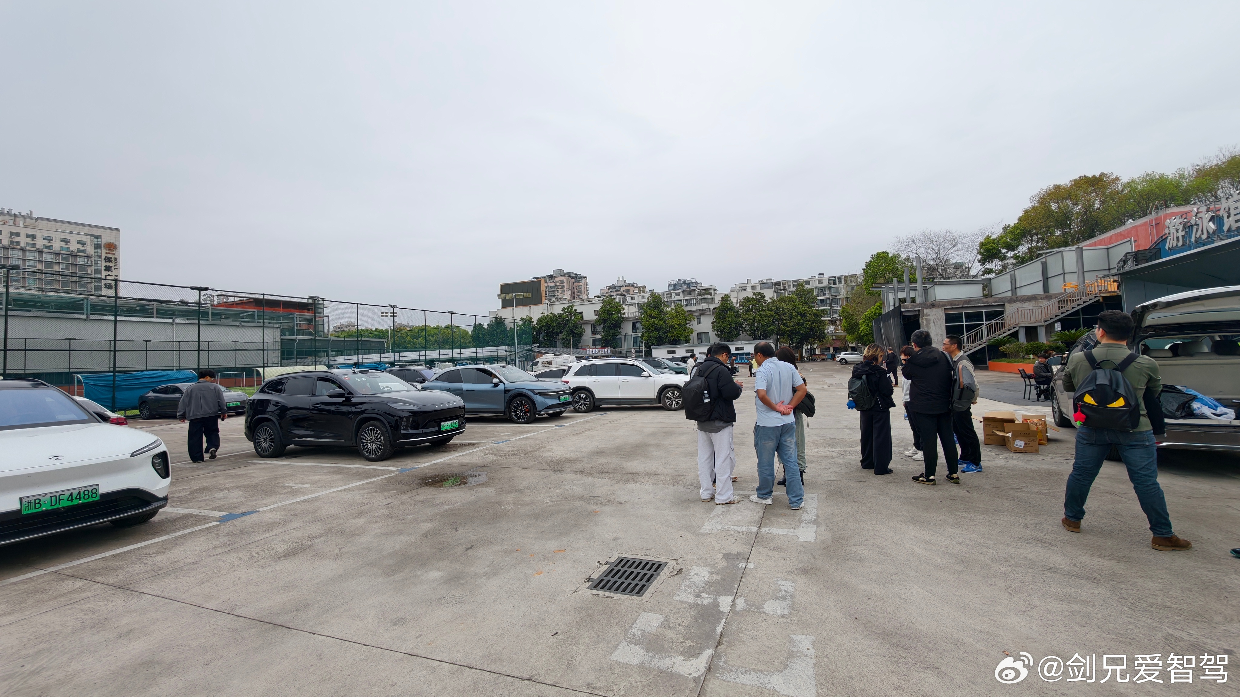 快开始了，智驾大赛人才济济，参加的车企也越来越多了。希望智驾大赛越办越好！让更多