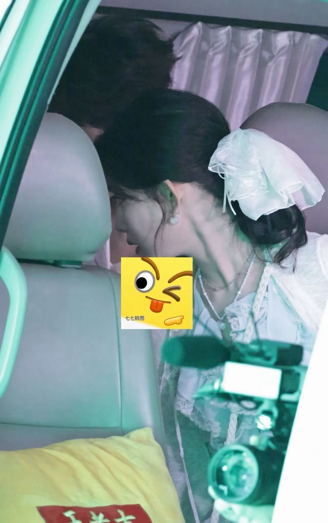 这是在提醒寄安全带吧 