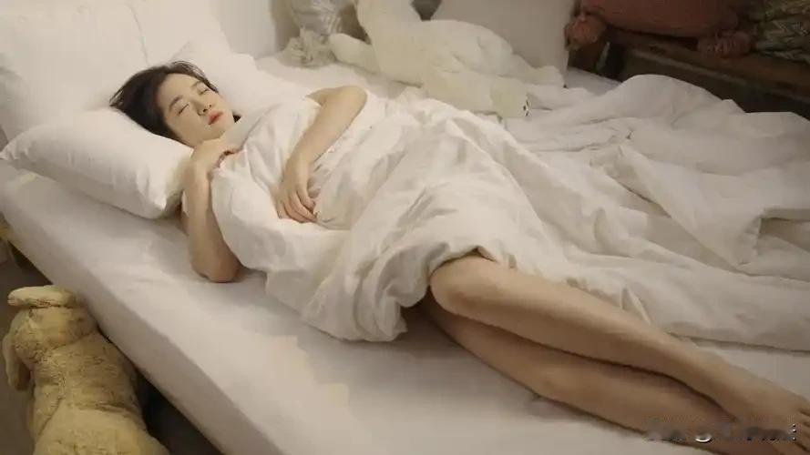 山东潍坊，一已婚女子和一男子长期发生不正当关系，俩人约了出门喝酒，喝到半夜，俩人