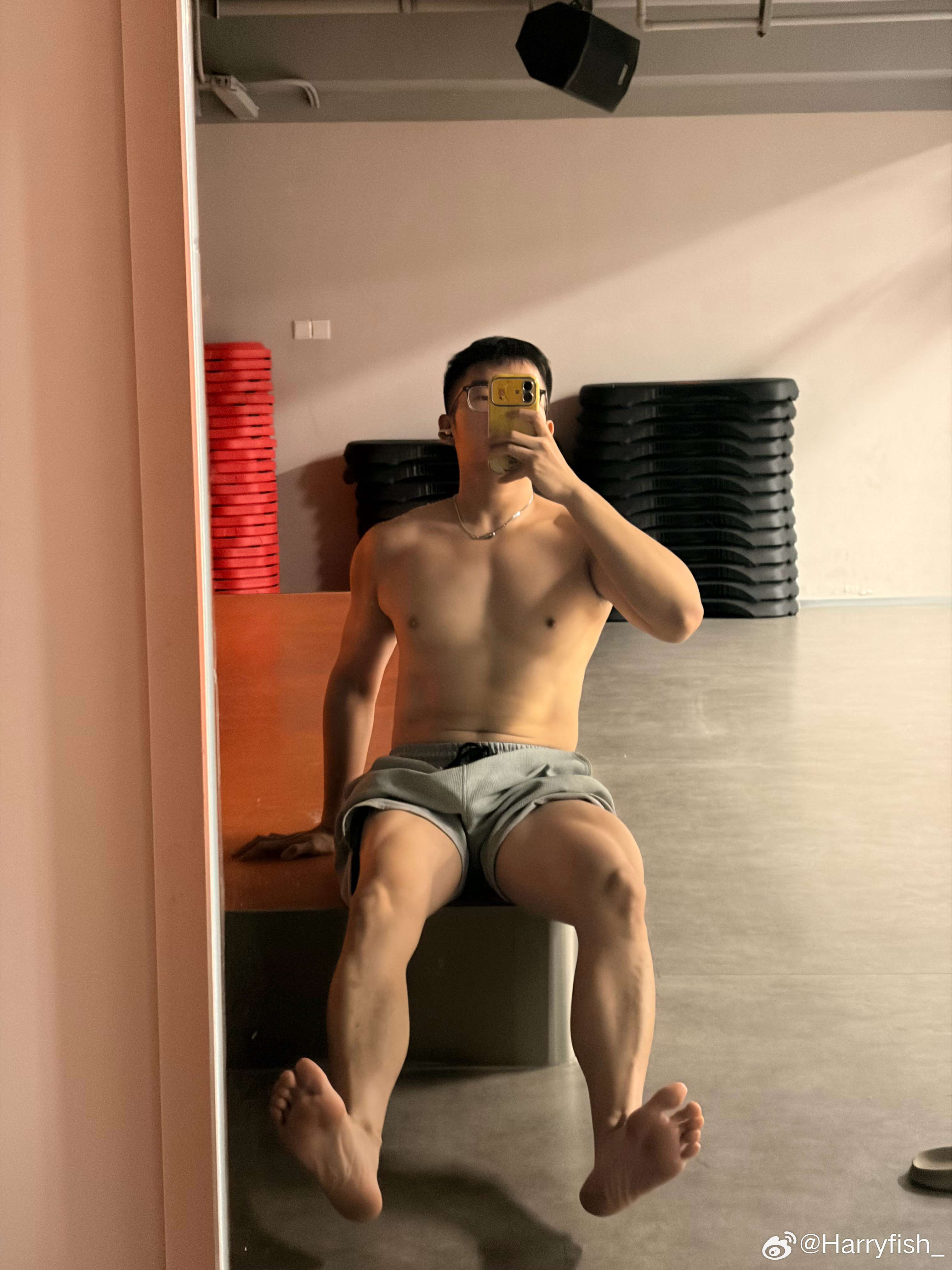 蹲腿好累啊 