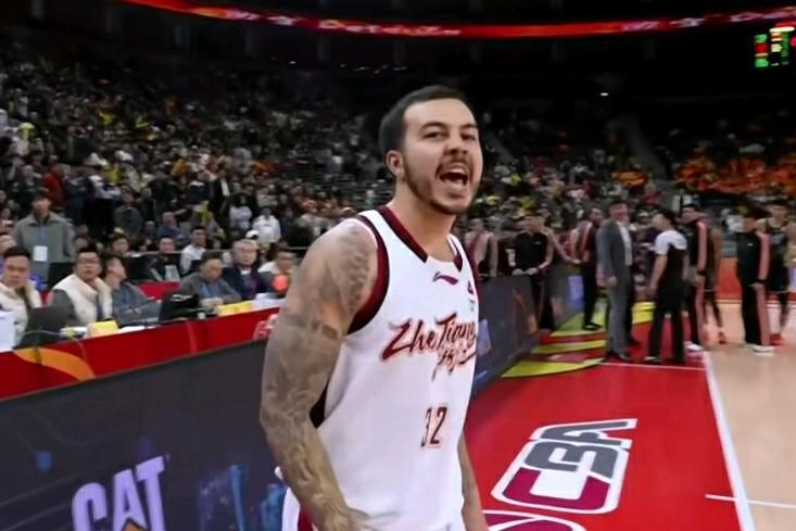 CBA最不可思议的绝杀诞生了！

约克压哨绝杀广东东阳光，实话实说，这是正义之战