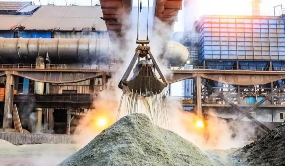 高市早苗3月18日访美，把南鸟岛稀土吹成“救命稻草”，扬言联手美国就能摆脱对华依