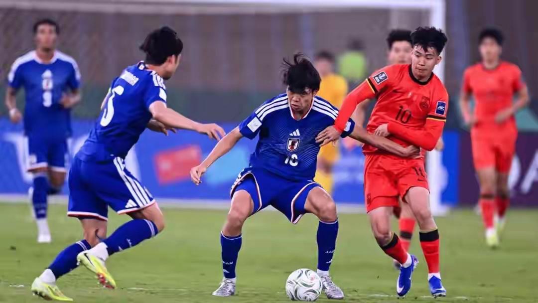 U23国足本届亚洲杯绝对是个意外的存在！
小组赛零失球是个意外！
小组赛保持不败