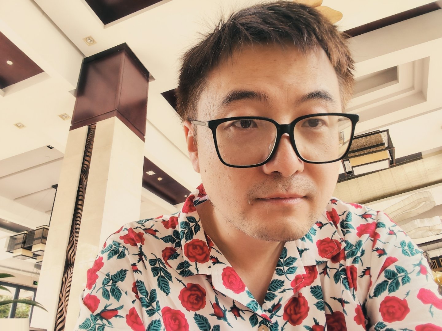 还是横屏效果好点 