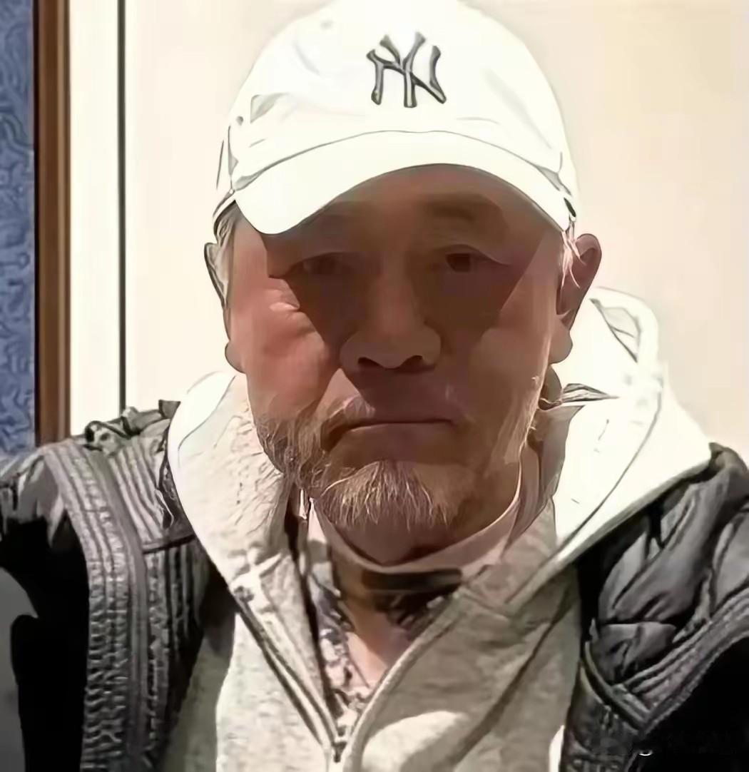 “白老七”真老了，现在都70岁了，岁月如梭，哪个风华正茂的老七再也回不到从前了！