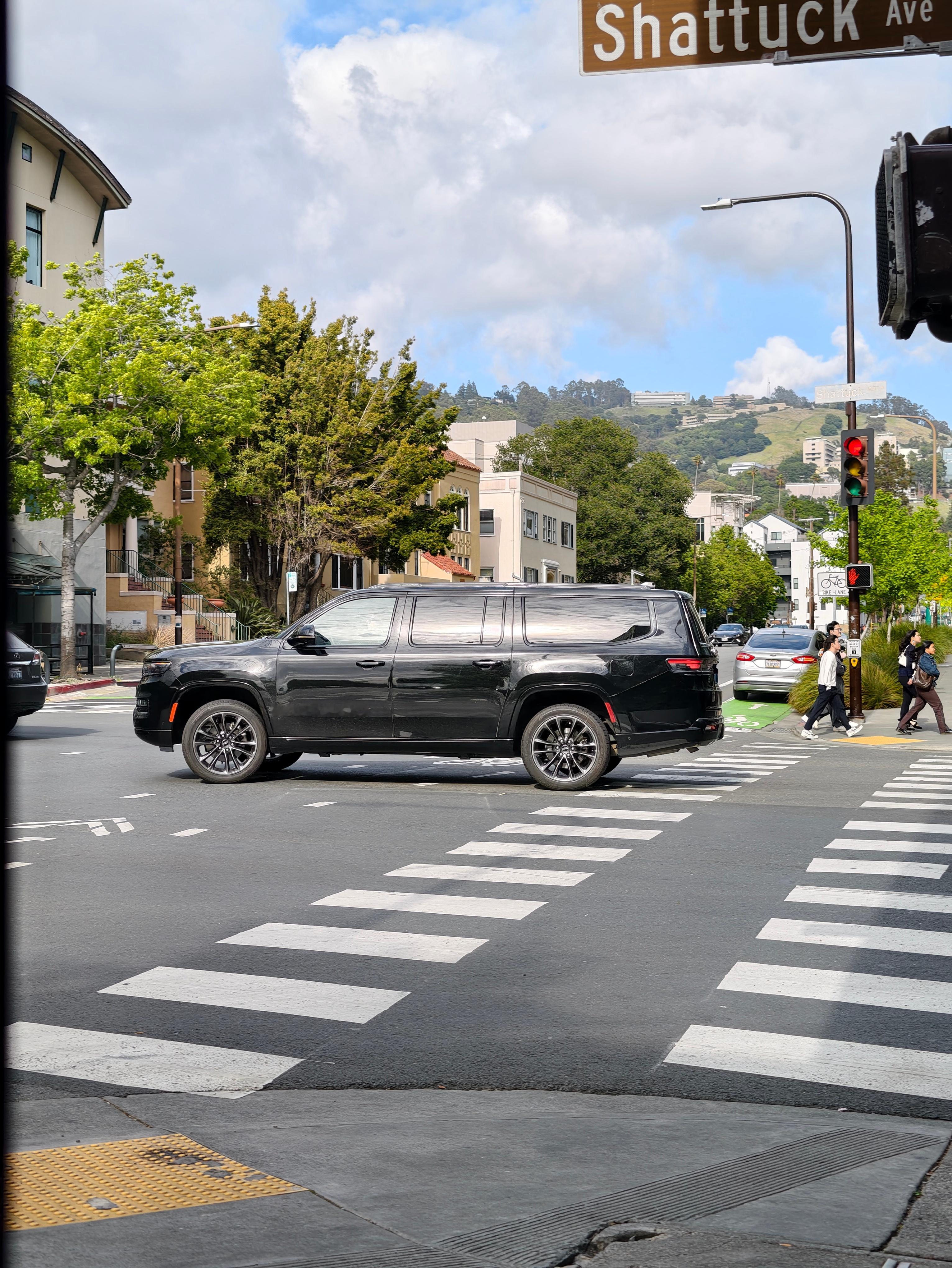 卧槽，这个大切怎么这么大？这是巨切吧*？大v聊车 美国