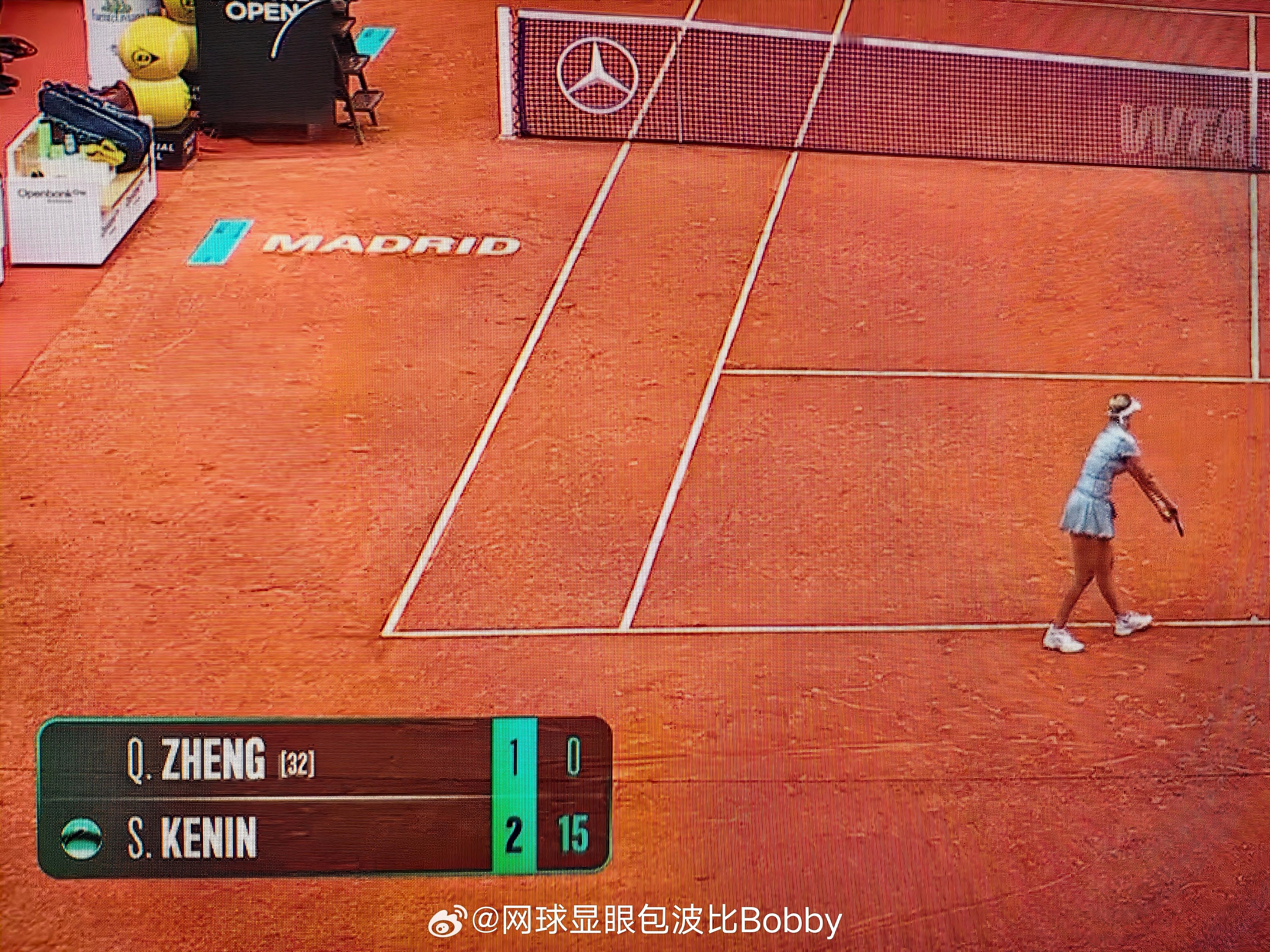 钦文率先被破发了1:2郑钦文vs肯宁郑钦文红土赛季首秀对手肯宁wta