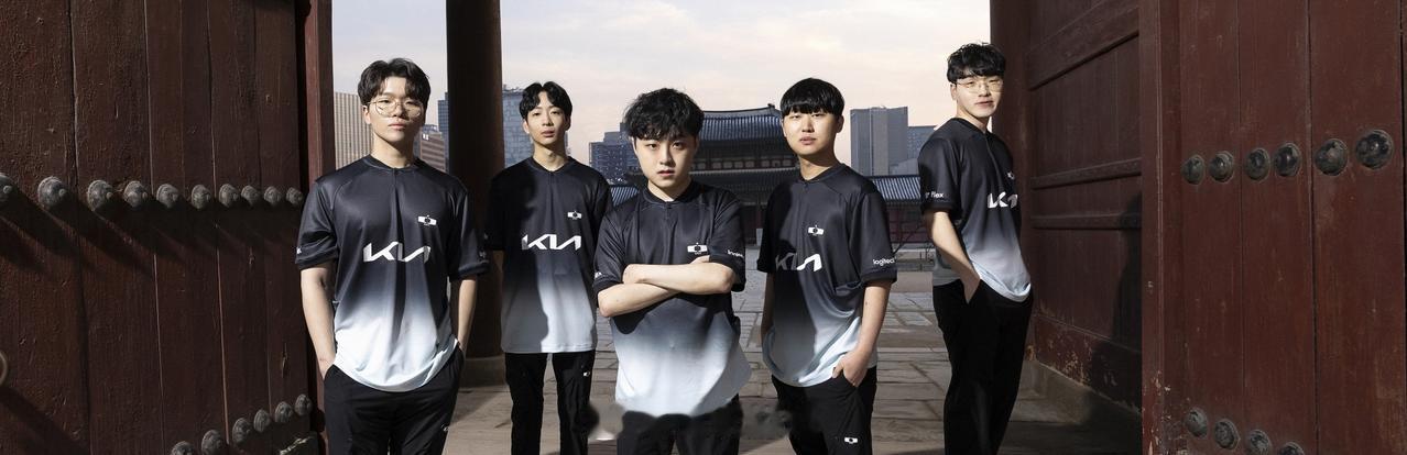 新制服！有点酷[灵光一闪]

cr：Kenzi

#2024lck#