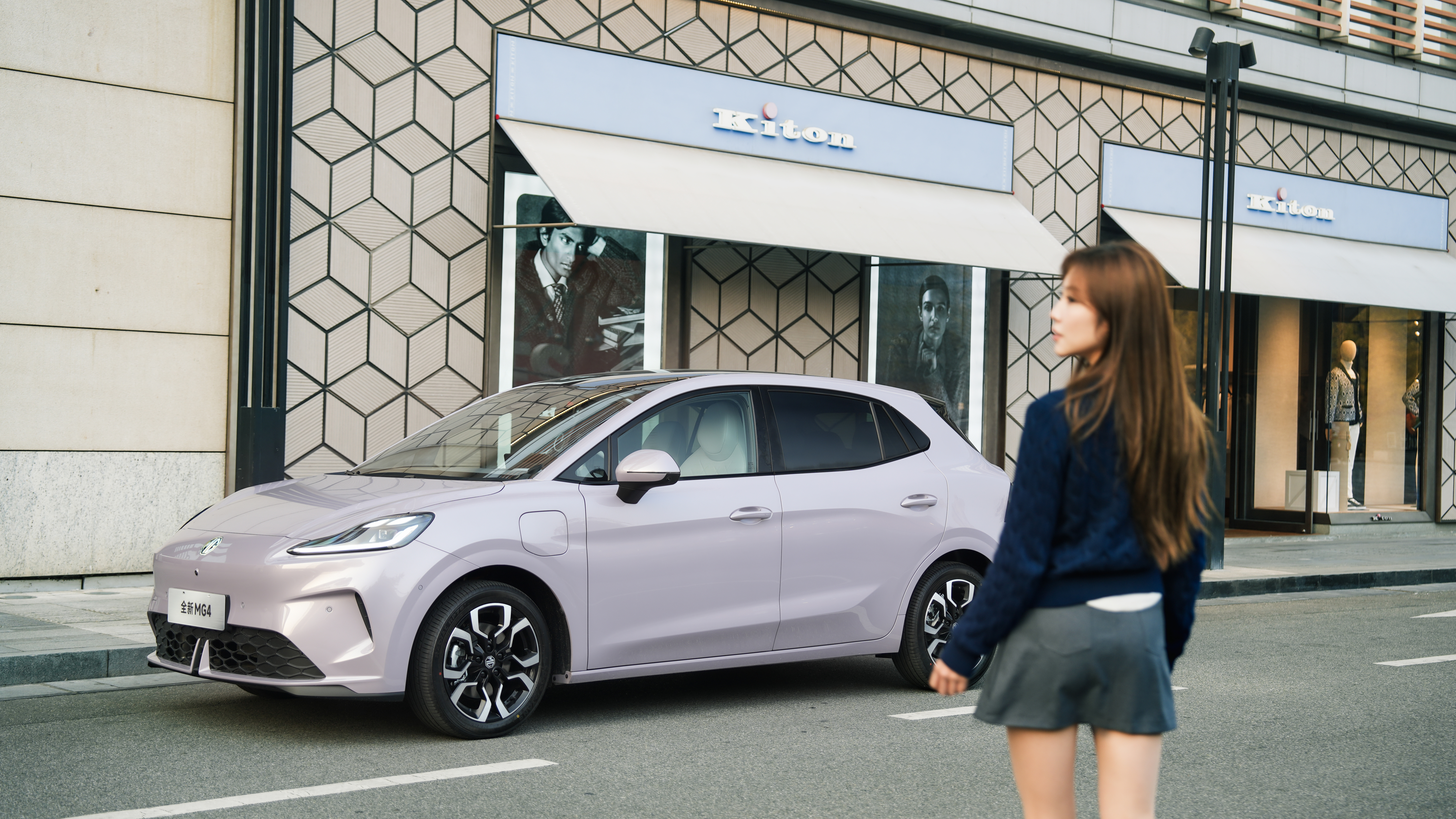 外观设计时尚、智能科技出众、细节设计贴心，它不仅是一台车，更是我探索城市、享受生