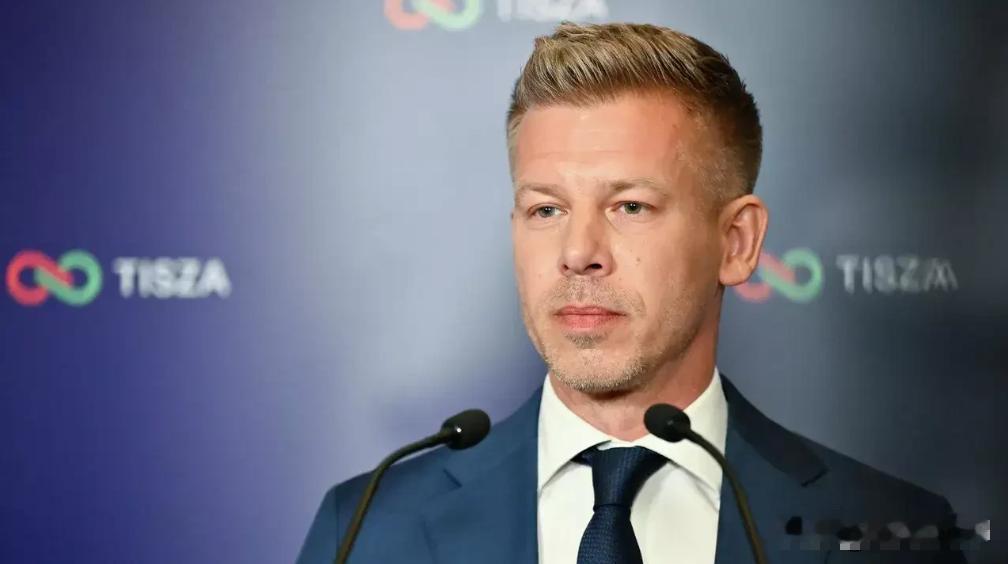 匈牙利民众的这波操作，真的是把 “好牌打烂” 的剧本提前写好了。执政 16 年、