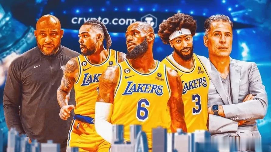 美媒爆5换1交易，开拓者送大礼湖人塞翁失马

湖人作为豪门球队，新赛季球队战绩不