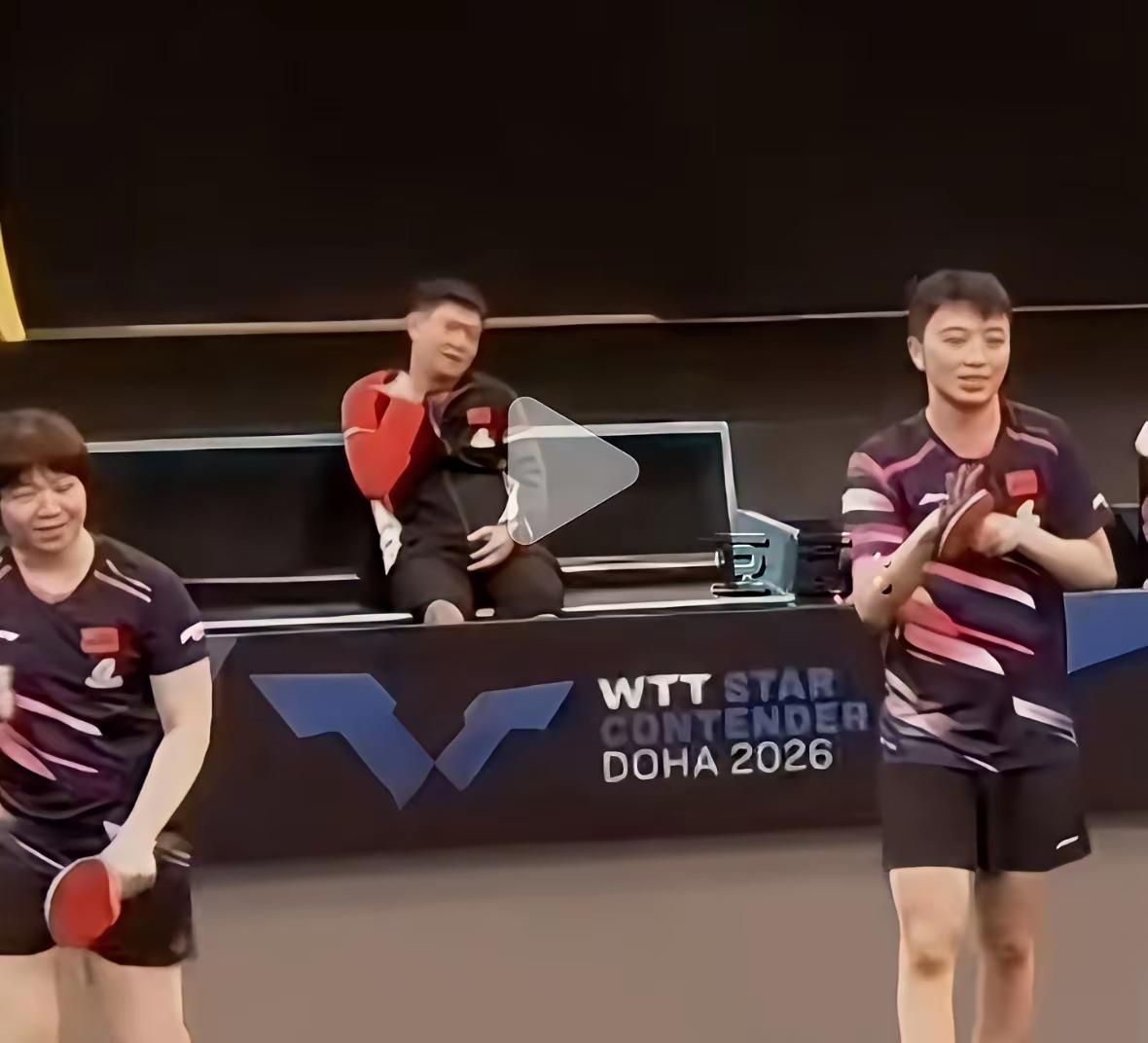 大丫头怎么了？
大丫头单打0:3不敌日本削球手，止步八强，已经让人十分意外。
曾