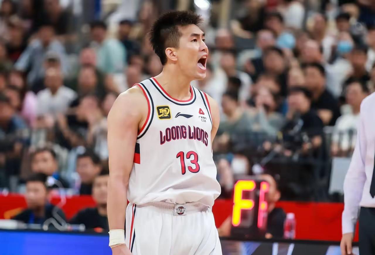 郭艾伦的下一站是哪里呢？去了广州两年也没打几场比赛，遭遇了两次大伤，现在还是恢复