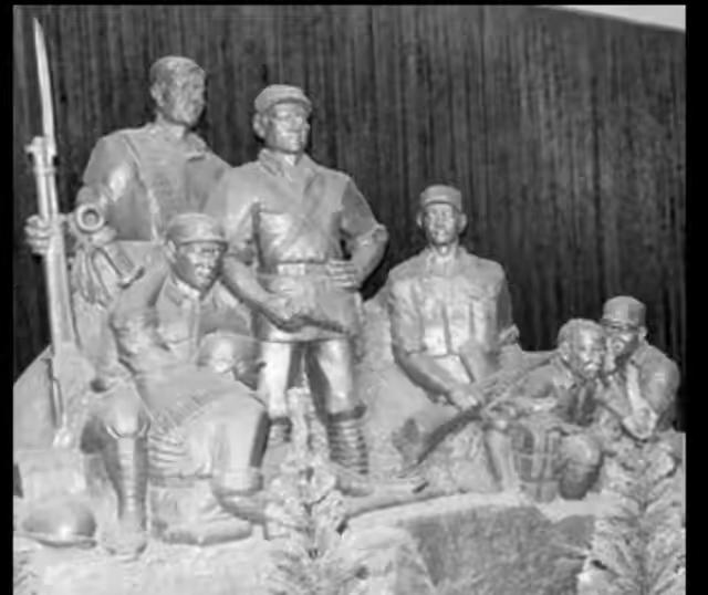 中国人民的好日子，该感谢谁？答案刻在山河里
 
刷到头条热问“中国人过上好日子该