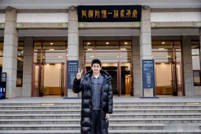 孙杨哽咽回忆禁赛时期 孙杨的情感与回忆让人共鸣，他用心去诠释那段岁月中的无奈与坚