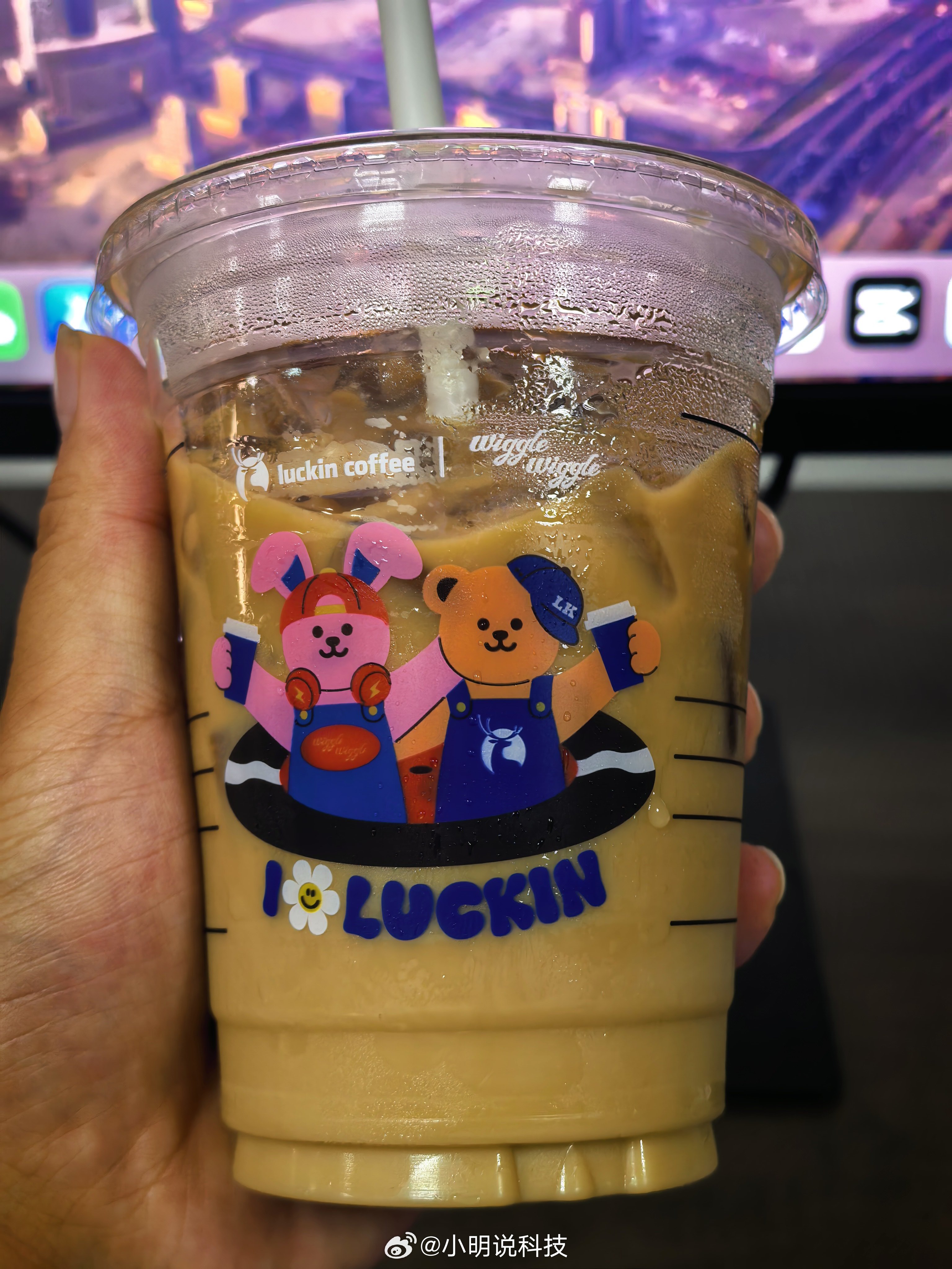 既然生活不能拿捏，那就拿铁吧！生活手记