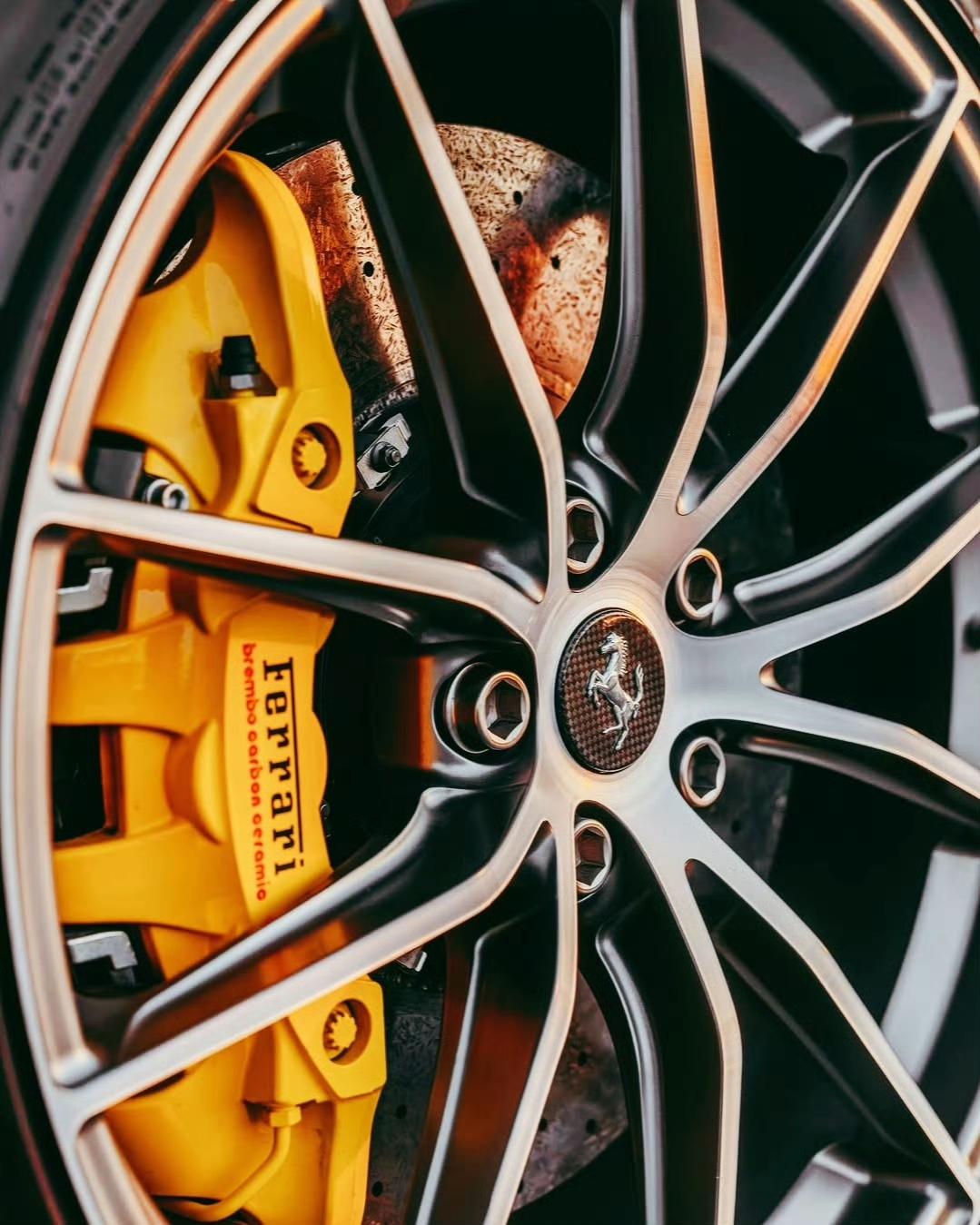 Ferrari F12 tdF