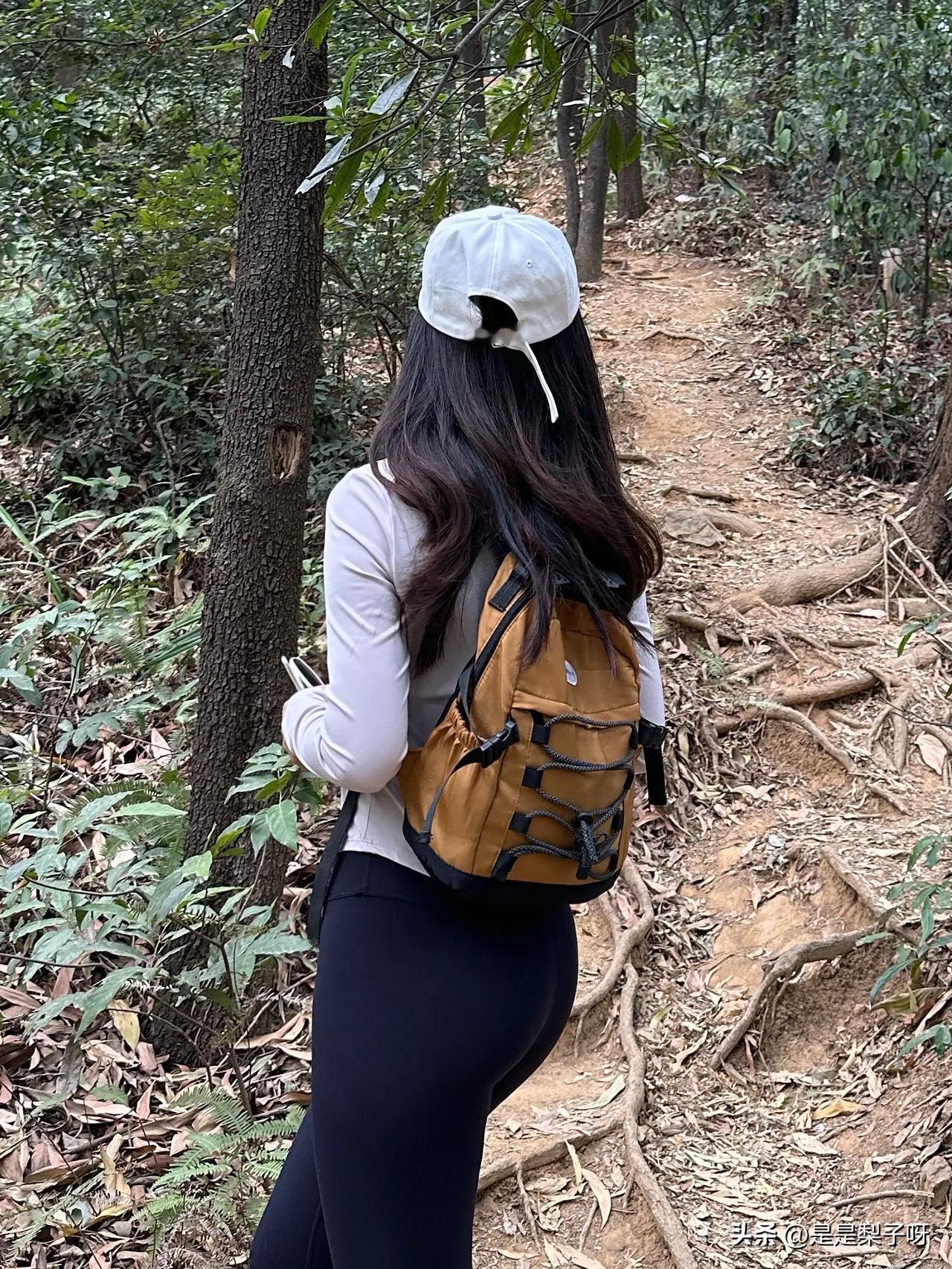 进山吸下氧⛰️户外 户外穿搭