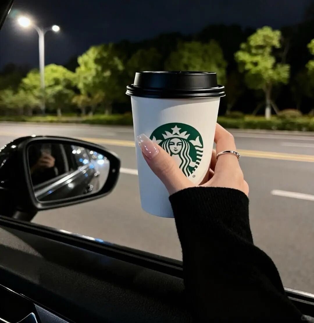 “我欣赏你独当一面的本事，也心疼你有苦自咽的坚强。” 