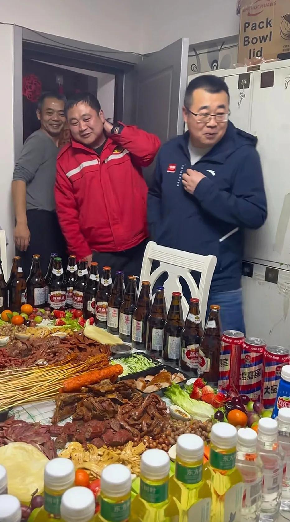 兄弟们，这菜咋样？是不是男人们的漂亮饭。得不得劲！