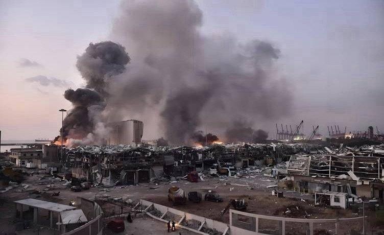 美国这次真“头大”！内忧外患全找上门，四面楚歌
 
2026年开年，美国彻底陷入