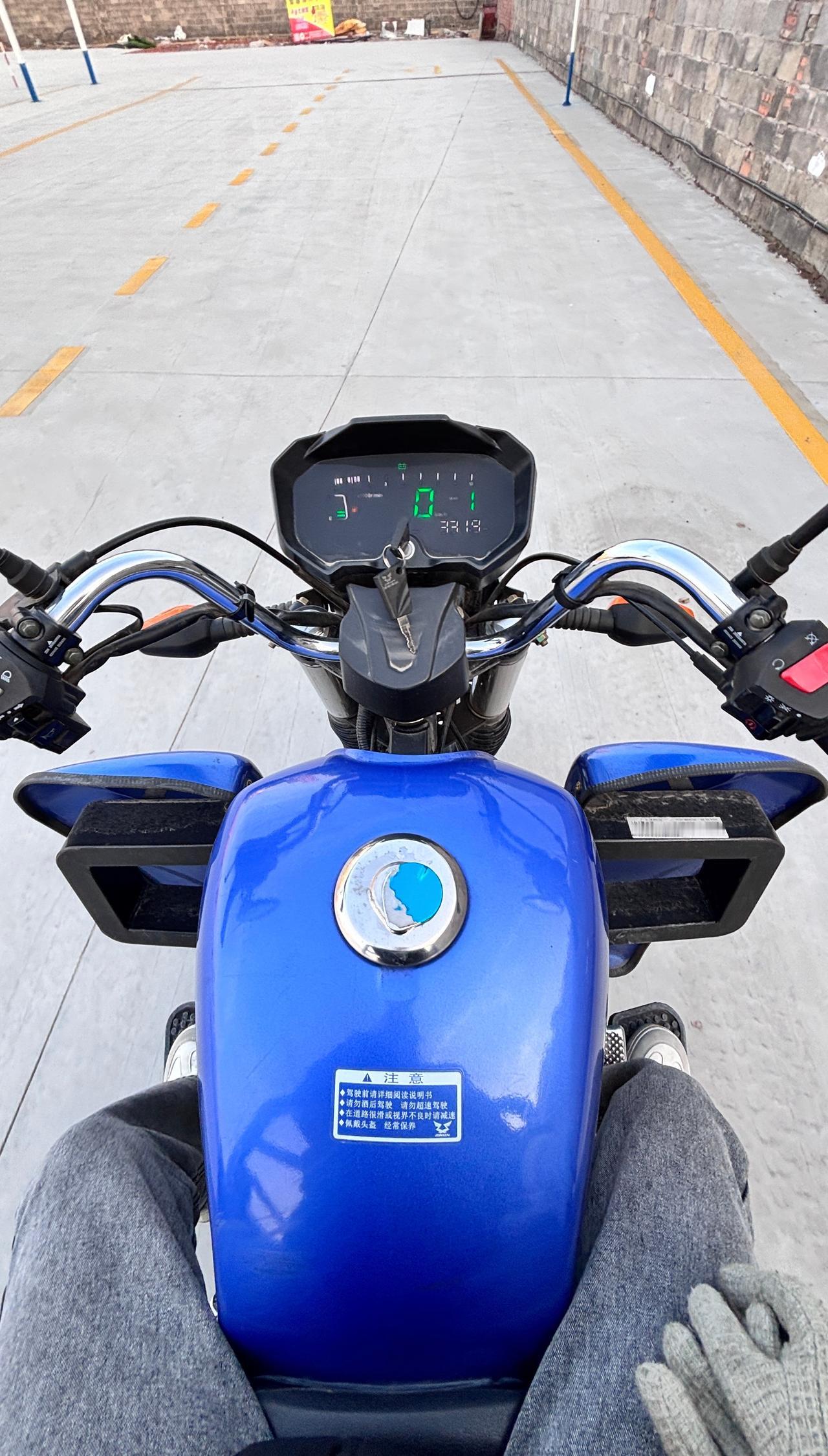 无他 为手熟尔（双手离把来的[吐舌] ​​​