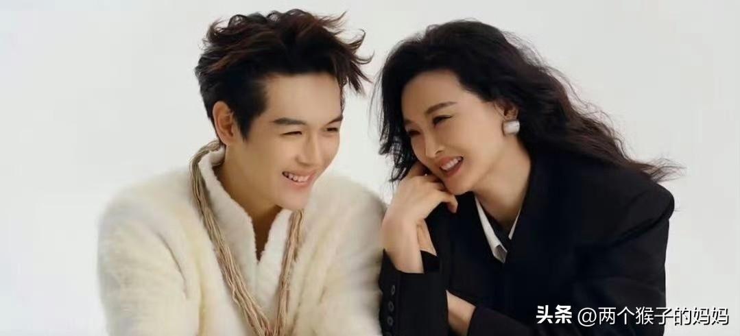 演员王艳和儿子，幸福甜蜜温暖的样子挡都挡不住啊！