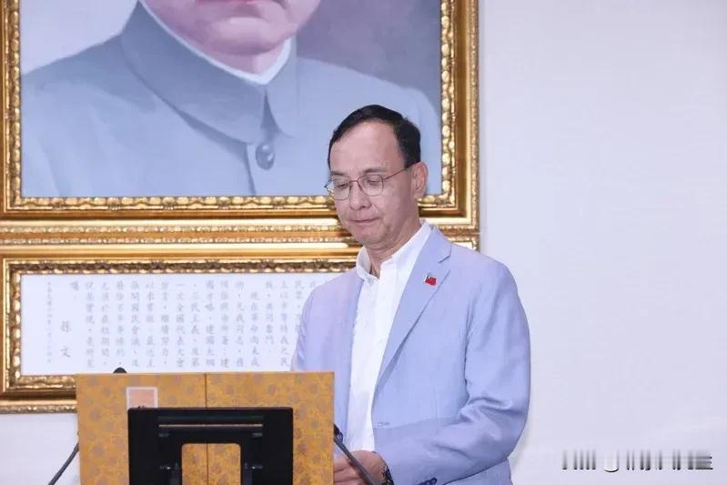 朱立伦呼吁即刻释放柯文哲

823投票结束，赖清德完败。

朱立伦呼吁结束台湾司