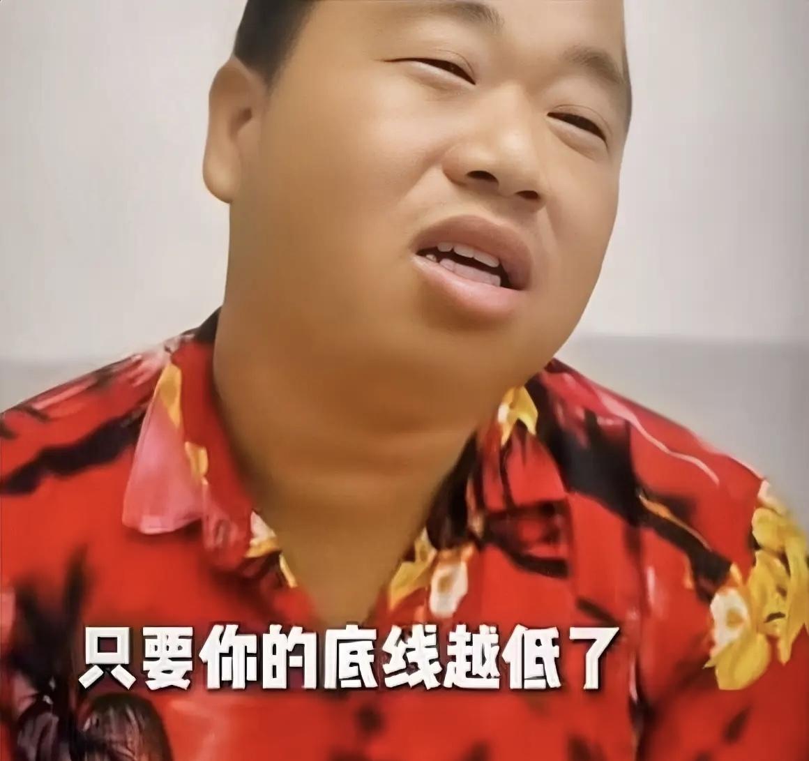 几乎所有刚考进大一的女学生，只要长相还算不错，进入校门那一刻，就仿佛踏入了直播公