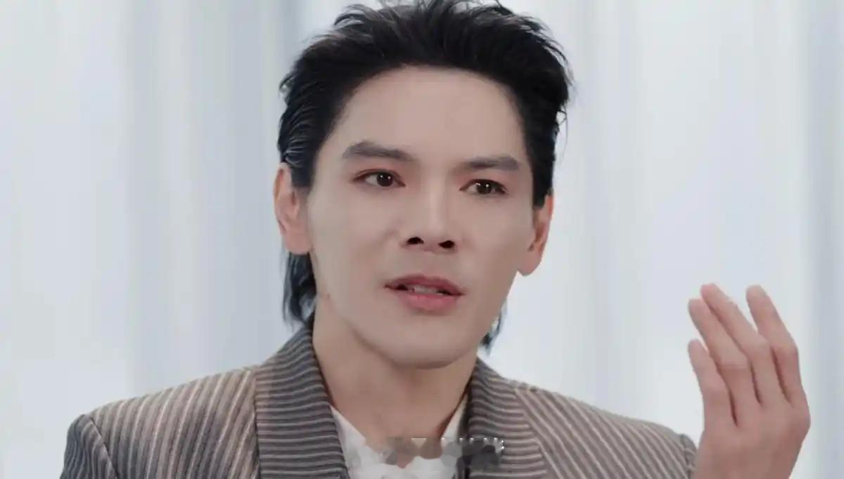 向华强5亿捧不红 易立竞做到了真的意想不到他向佐的三观这么正以前一直跟着网上的看
