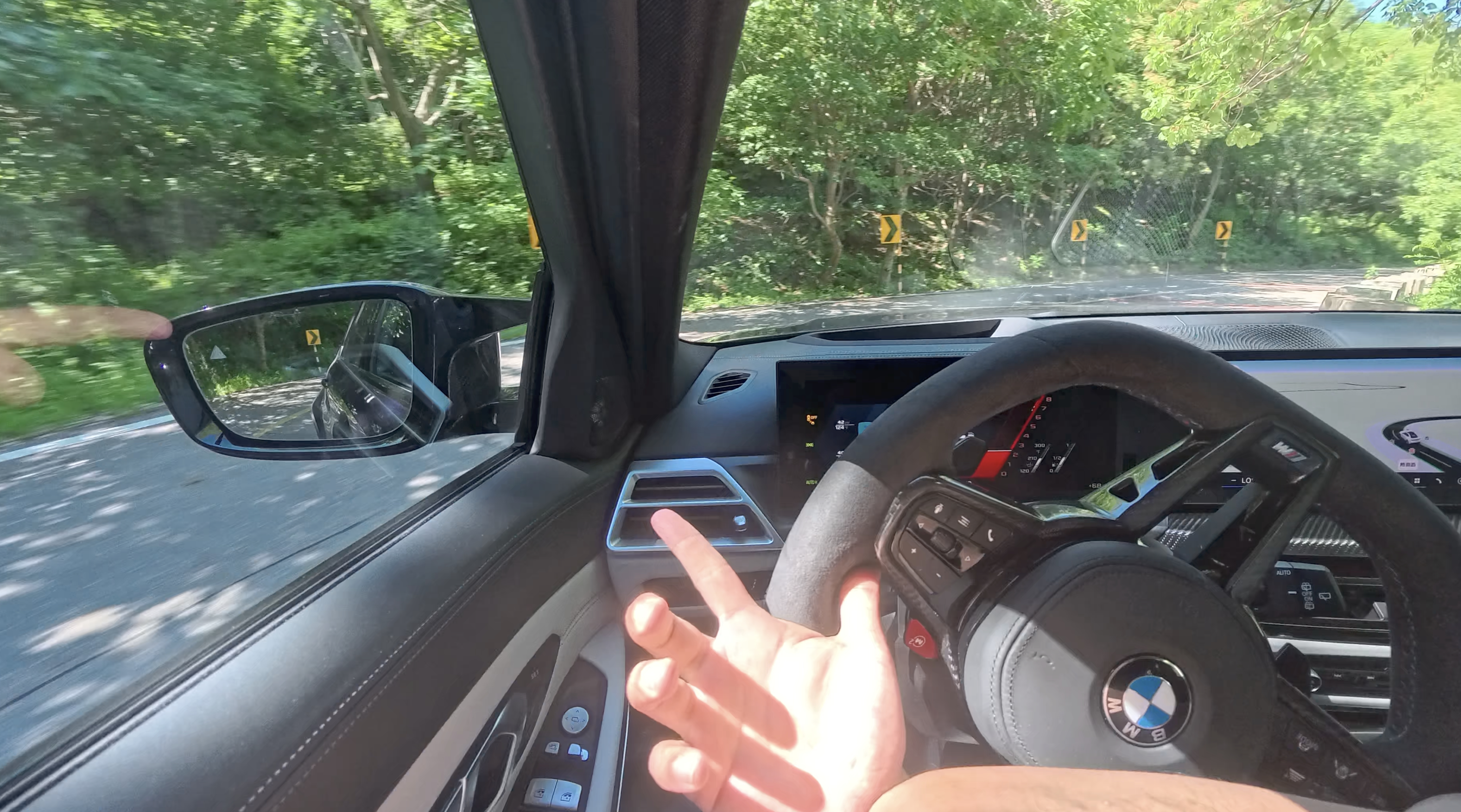 不行，应该加满油，明天再去一趟。M3 Touring 是 BMW 在做 Rear