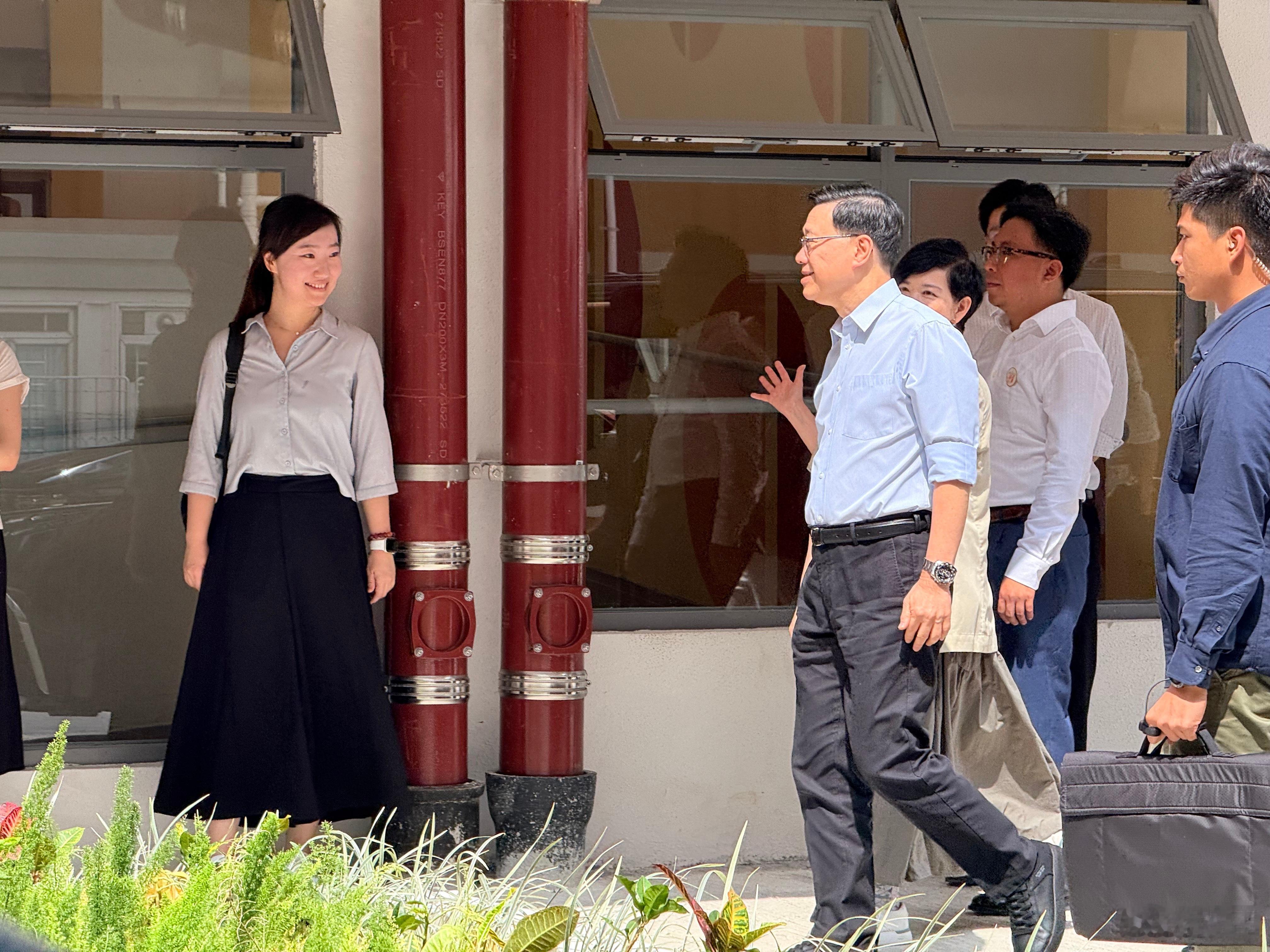 哇，落区探访823一早，特首来了大公文汇全媒体周禹含直击 ​​​