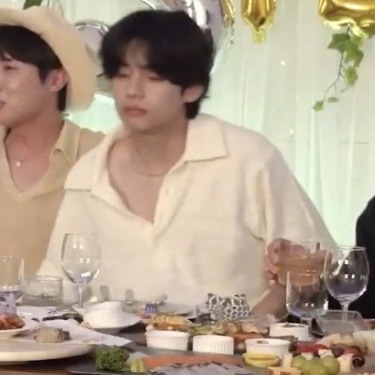 小泰泰你怎么这么可爱这么萌呀 