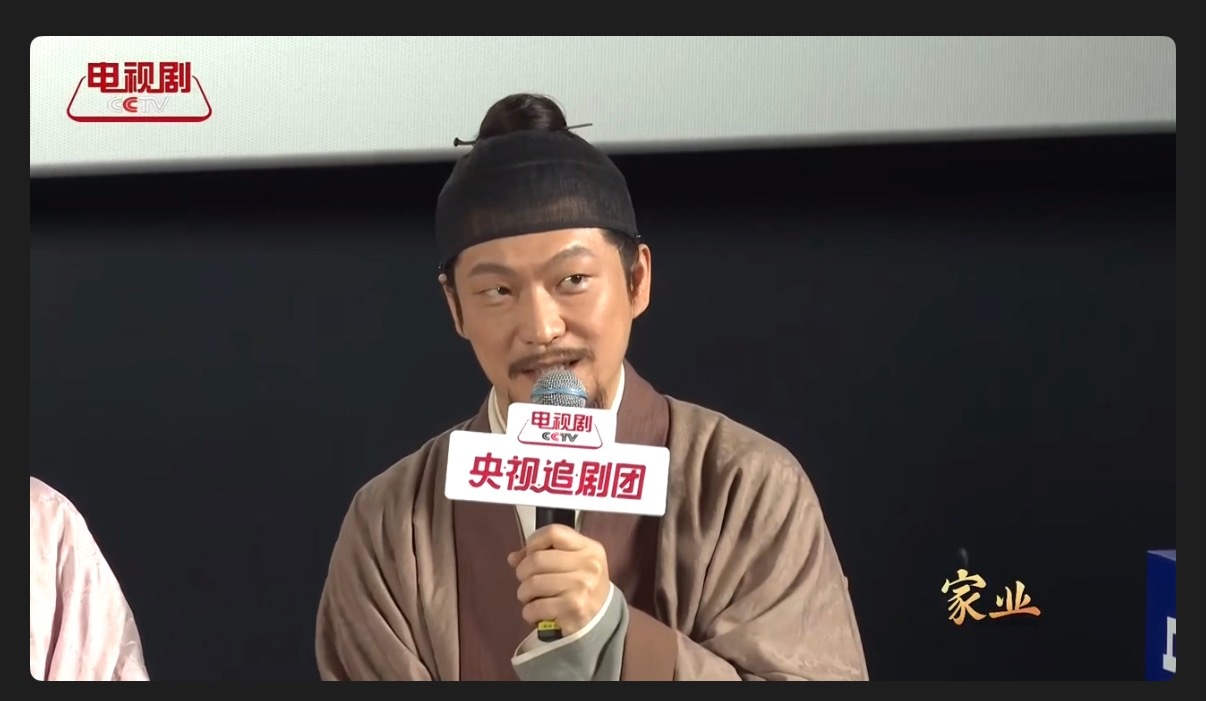 景东叔今天面相很好哈哈哈哈哈 