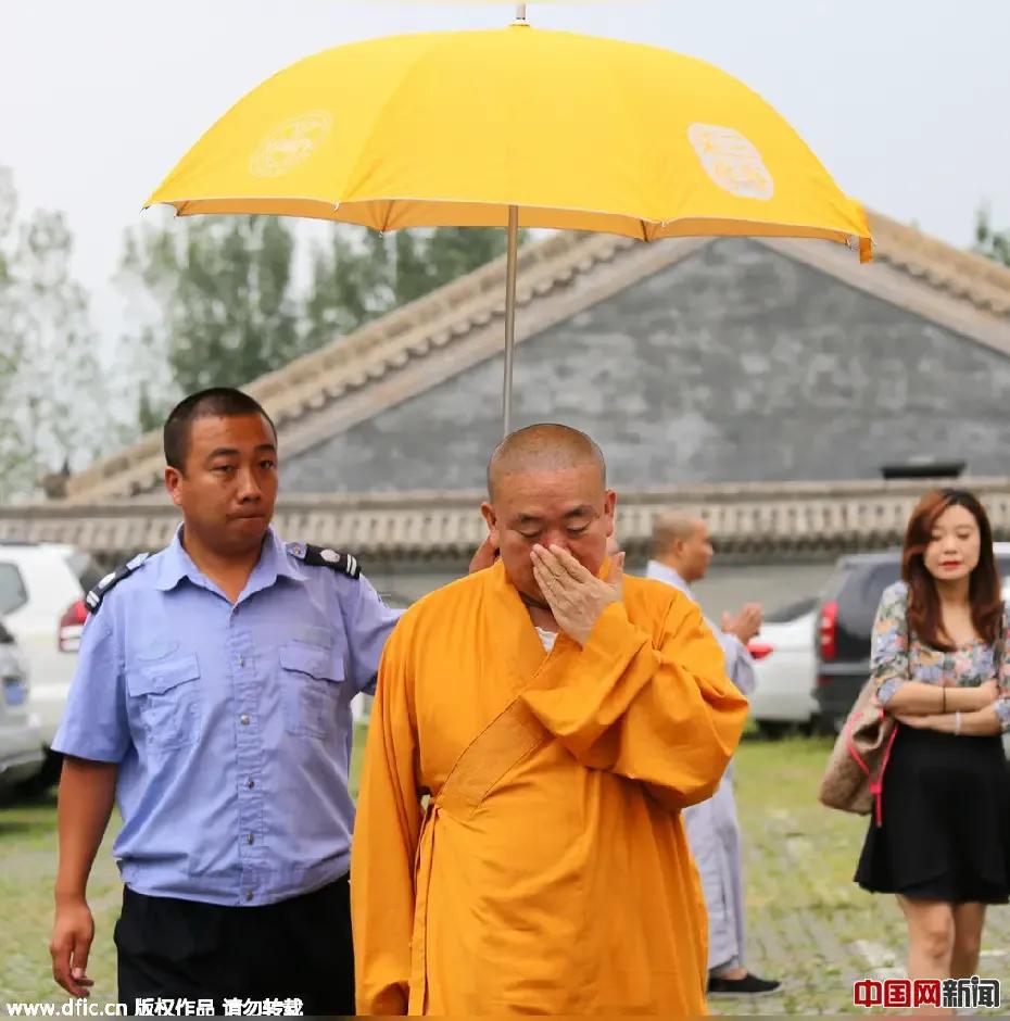 王铎：释永信为什么麻烦这么多？
朋友们，释永信的被抓、被问、被释、又被抓、被捕等