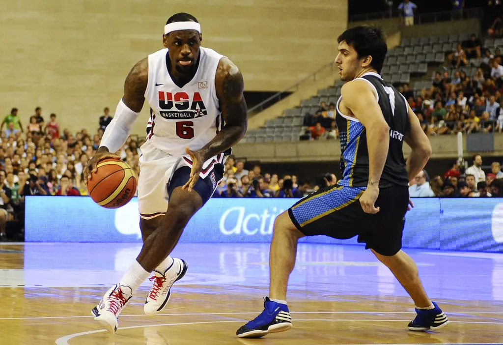 Lebron  James 👅 梦一复古球衣鞋控的日常