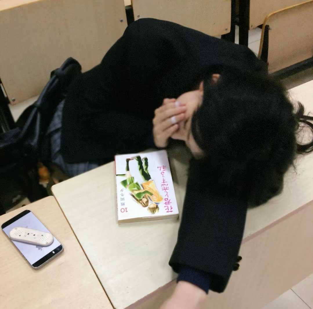 𝑾𝒆𝑪𝒉𝒂𝒕｜女生头像📖 