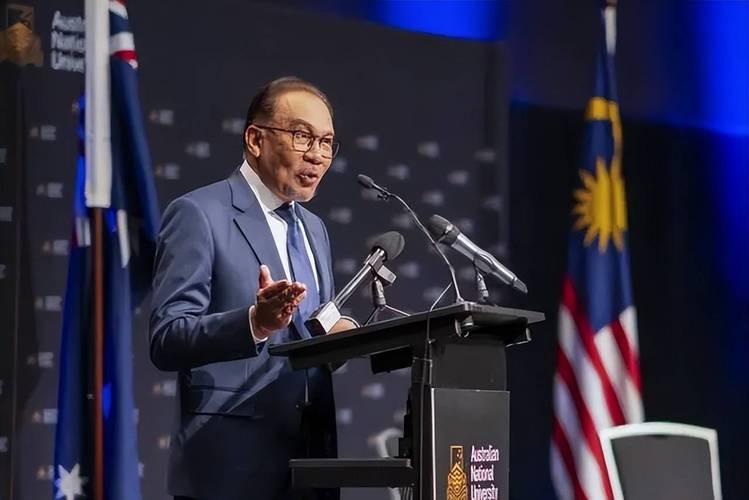 马来西亚总理在里约发表了震惊世界的讲话：他直言，虽然完全摆脱美元依赖仍需时间，但