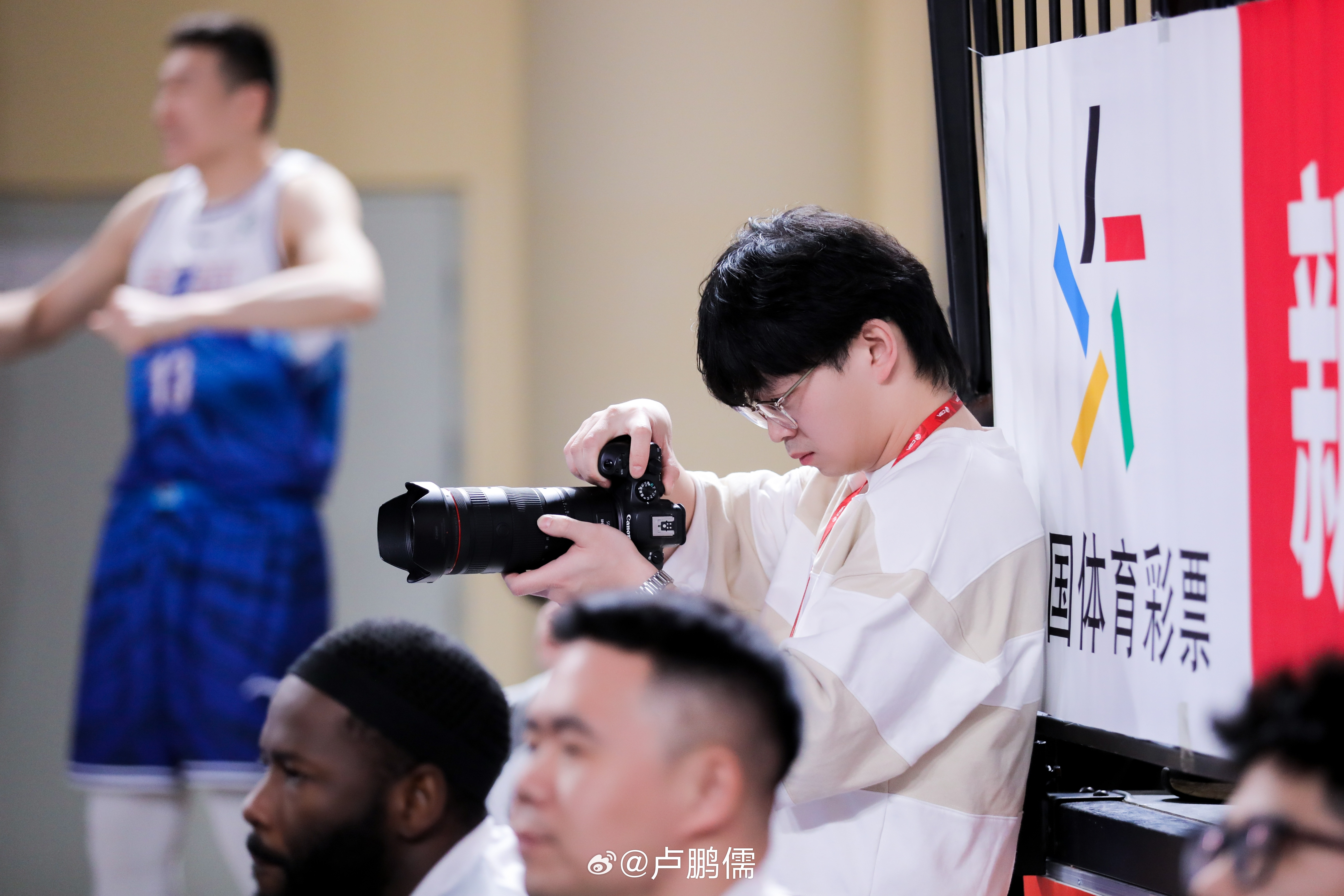 比赛日！加油！镜头中的专注，是对运动最美的诠释，为每一位运动员点赞！💪✨不知道