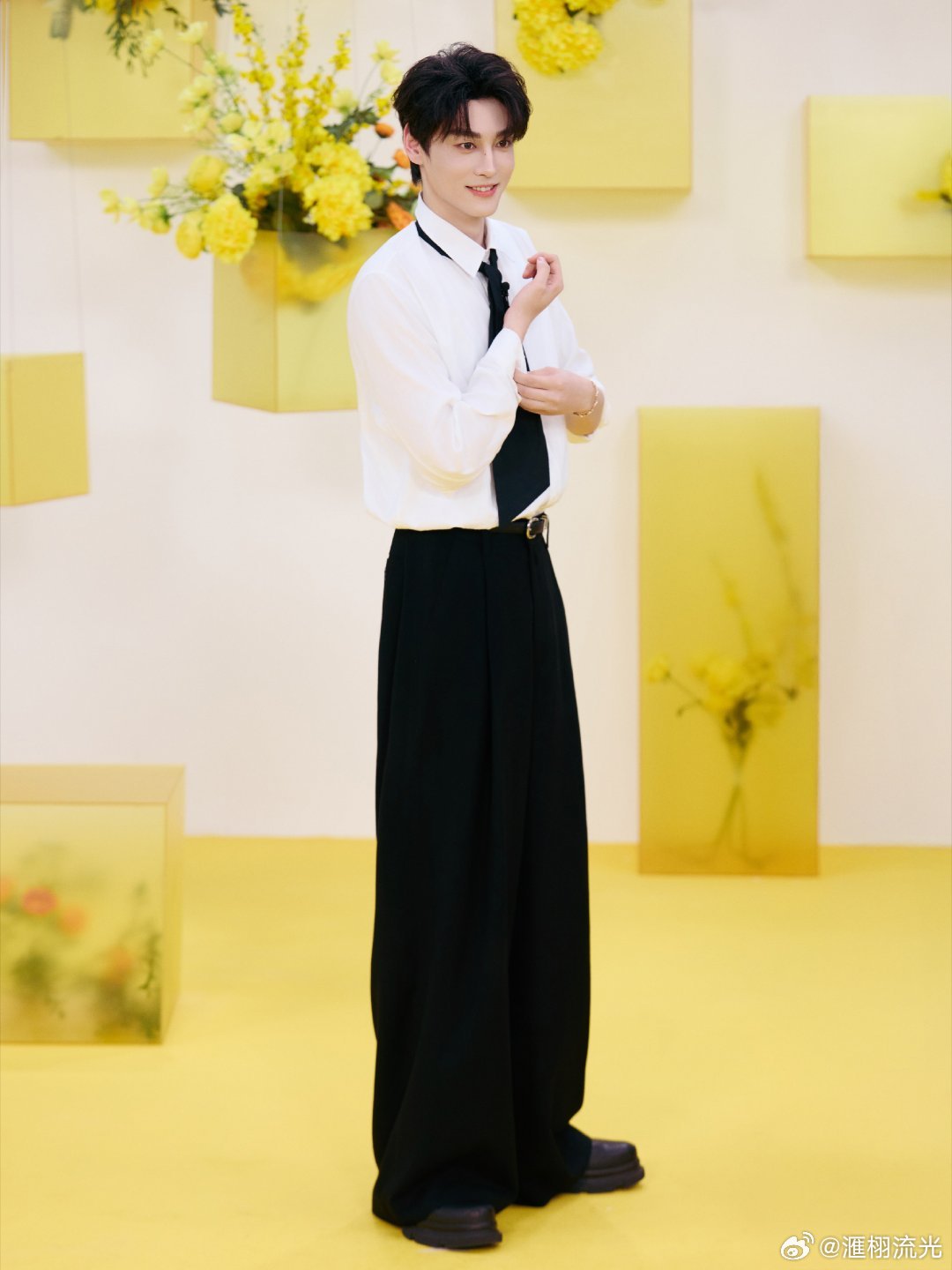 txn “以这份热爱，致你那嗳阳般的笑容” 𝙒𝙞𝙩𝙝 𝙩𝙝𝙞𝙨 