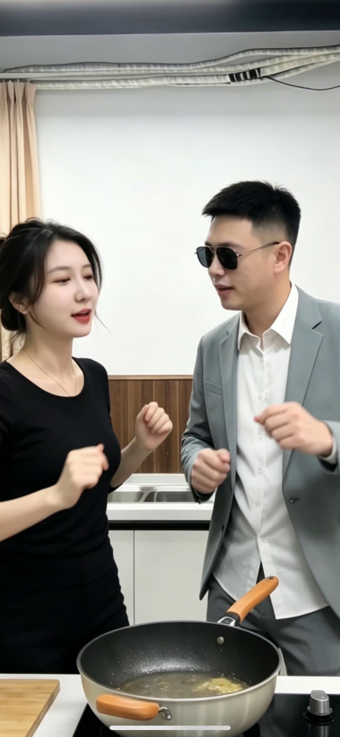 有粉丝私信问我：来越南都快十天了，没见你怎么更新视频，是不是私底下去找秋月了？是