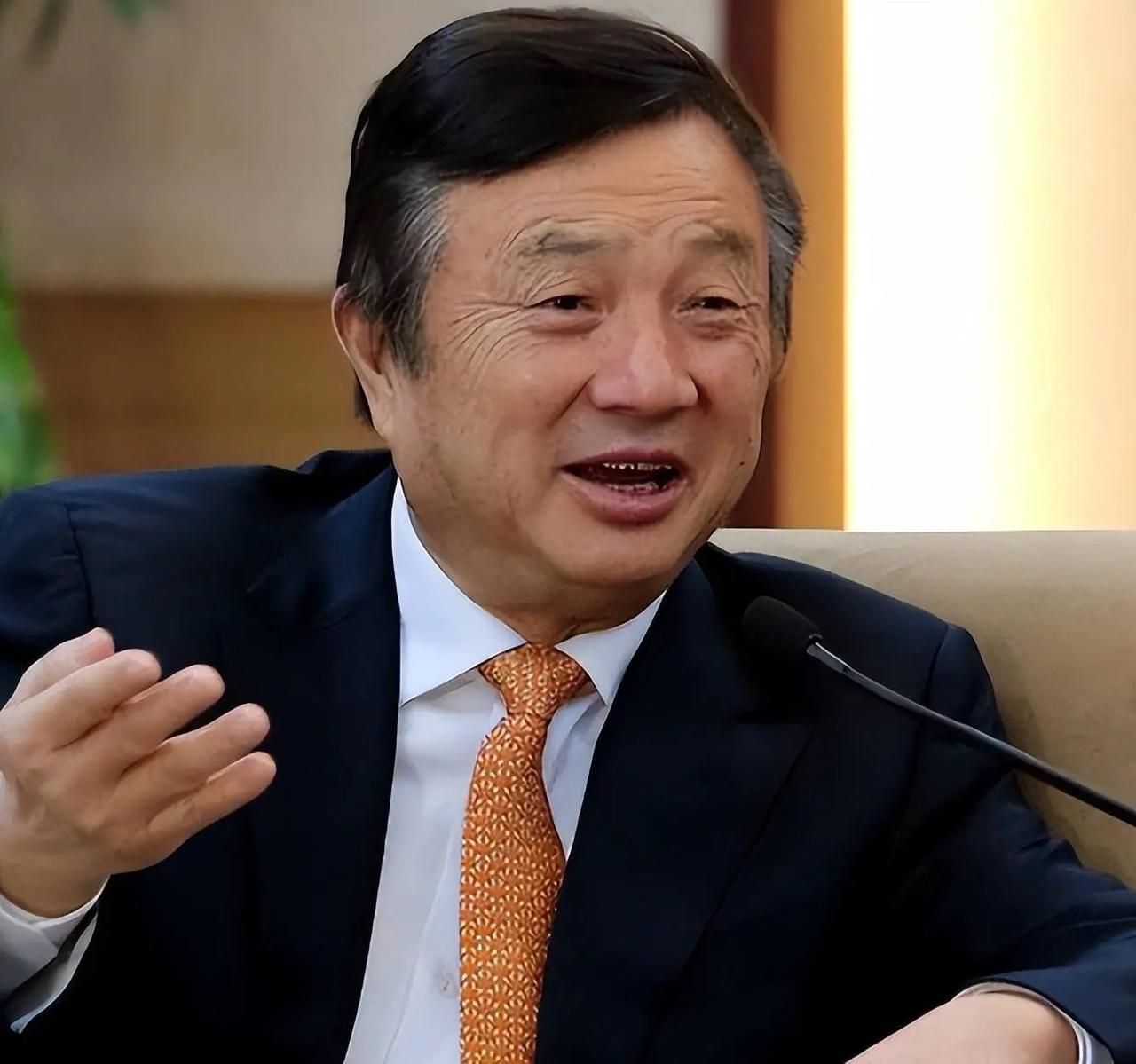 任正非是大英雄，
大智大勇最聪明。
欧美制裁全不怕，
危难时刻见高能。
你们谁也
