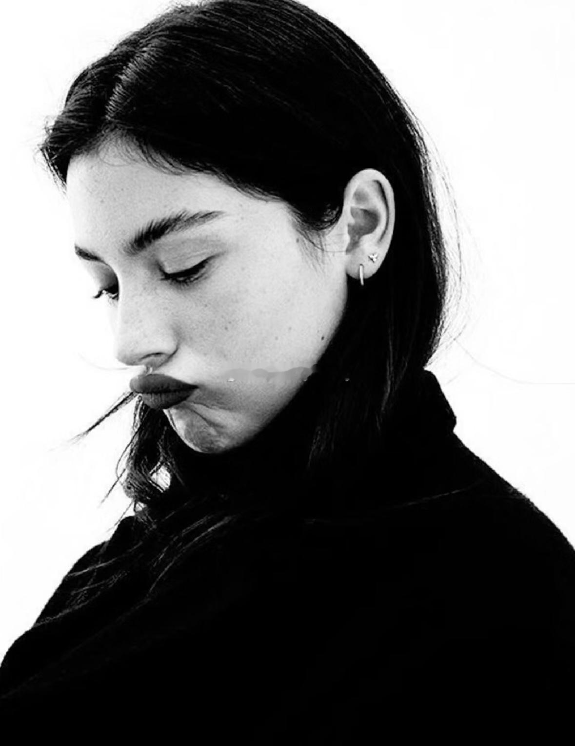 两点播～🍑🍑🍑 ​​​