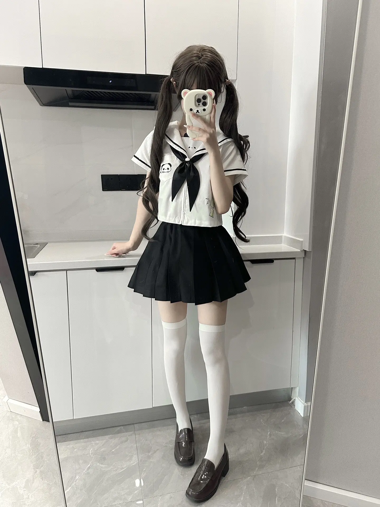 你发的娃娃脸降落在身边～